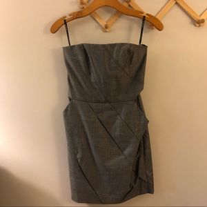 Bebe strapless mini dress with pockets. Grey sz 0